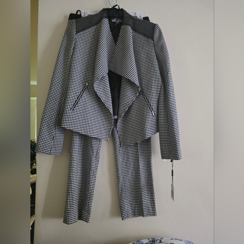 Calvin Klein Set Hounsthood Blazer Sz XS +pants Sz 4 Black & White Nwt